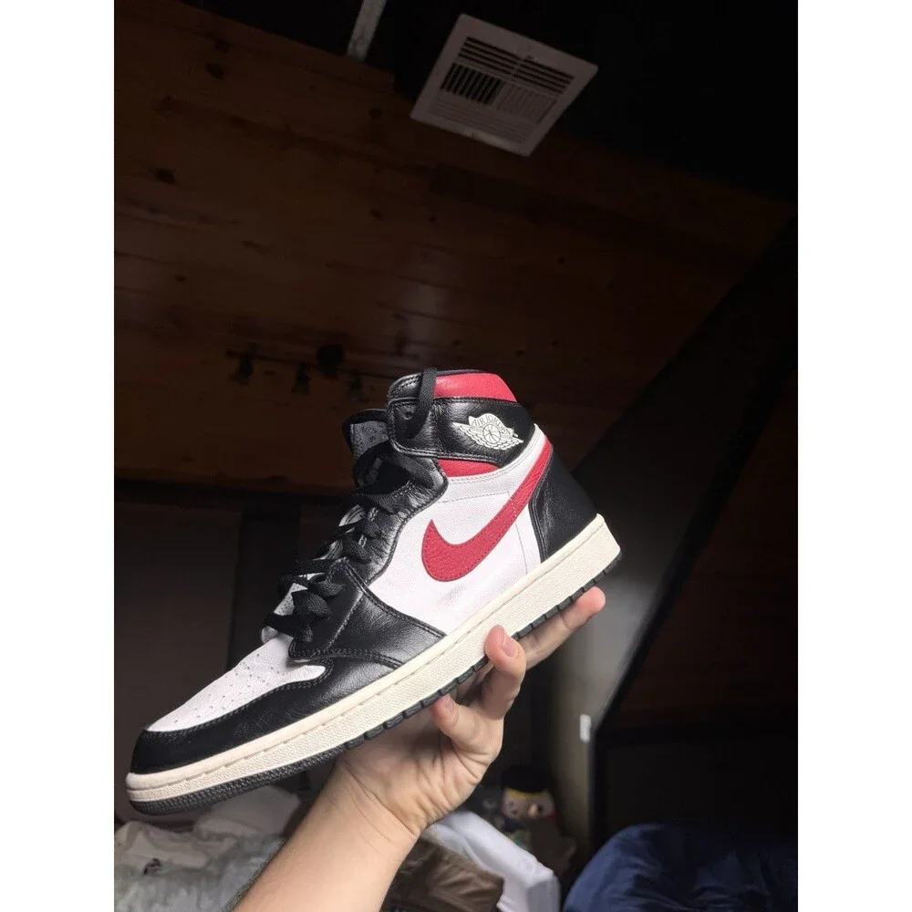 Nike Air Jordan 1 High OG 